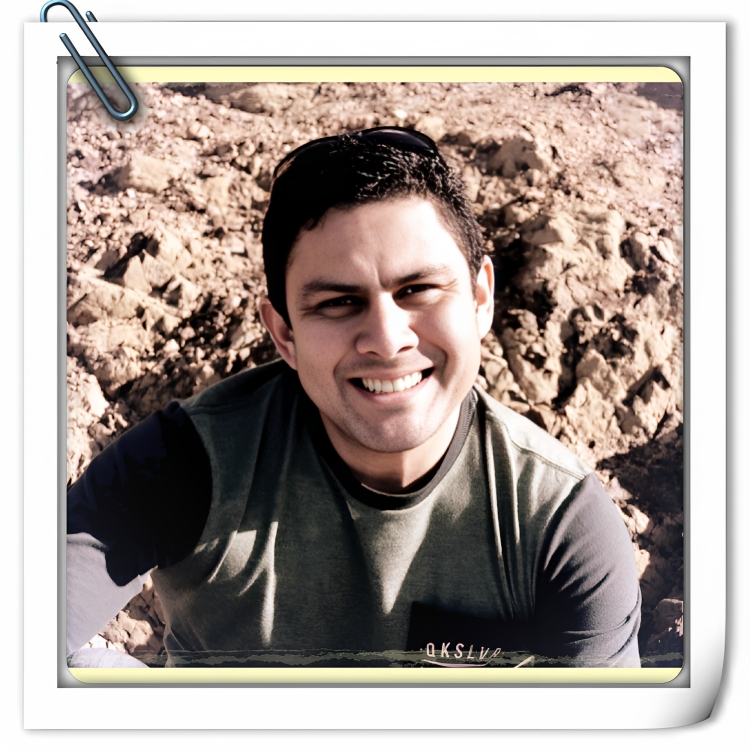 Dr. Douglas Enrique Melgar