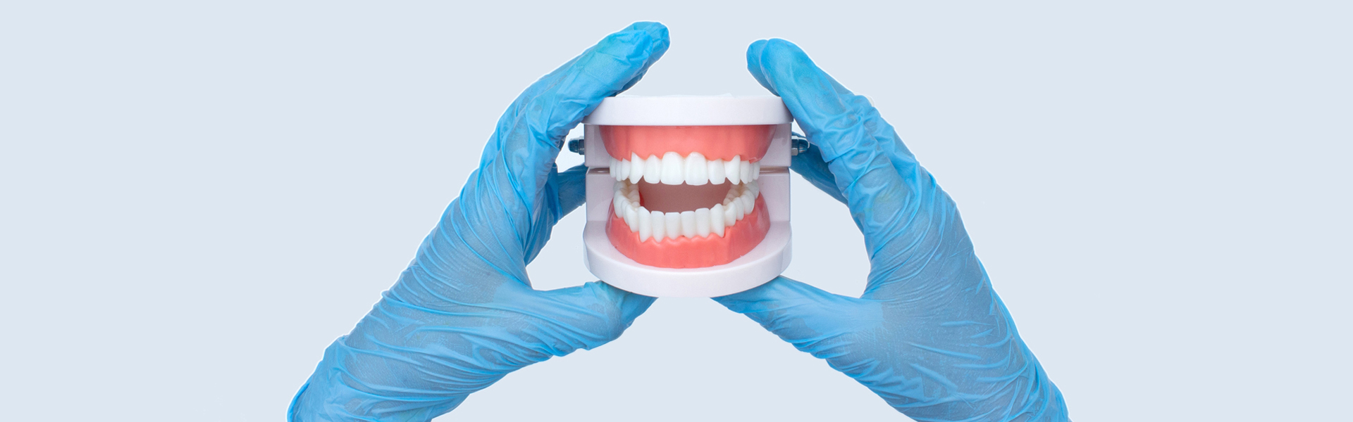 Denture Cleaning 101: Best Practices for Oral Health